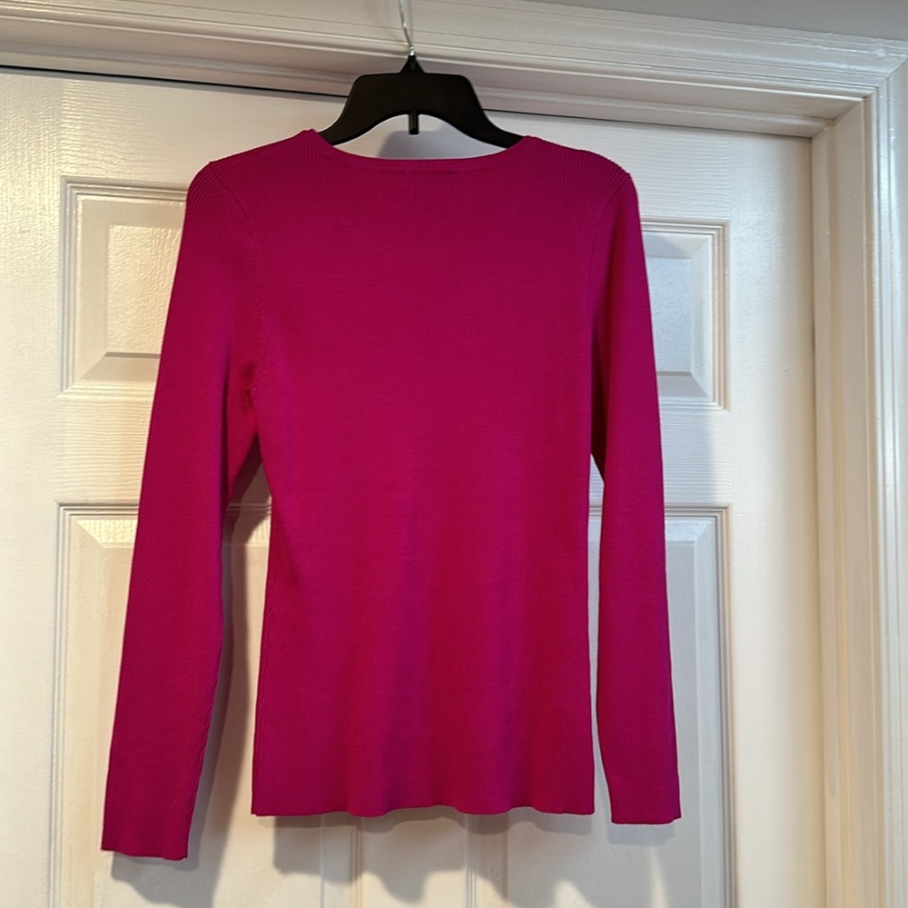 Pink long sleeve sweater - Picture 3 of 5